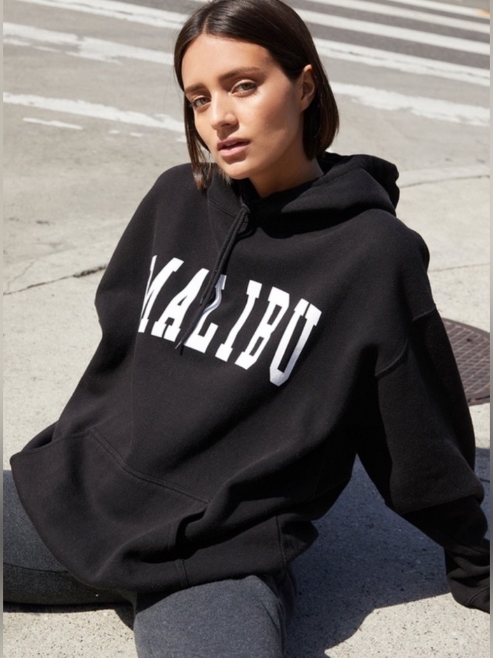 john galt (brandy melville) │malibu hoodie oversized